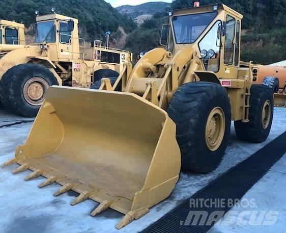 CAT 966 輪胎式裝載機