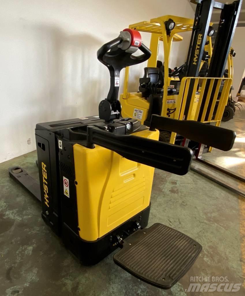 Hyster P2.0S FBW 行走控制式堆積機