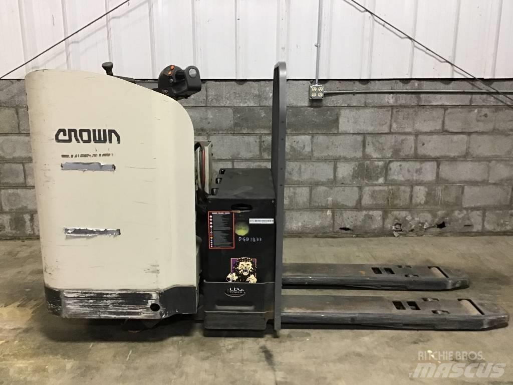 Crown PR 4500-60 手拉式油壓拖板車