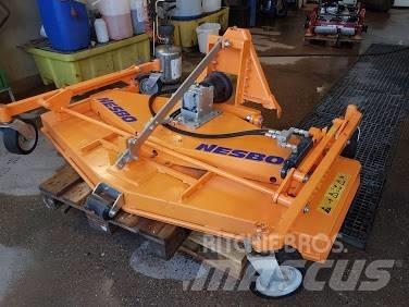  Nesbro RK-1800 M 其他地面照料機械