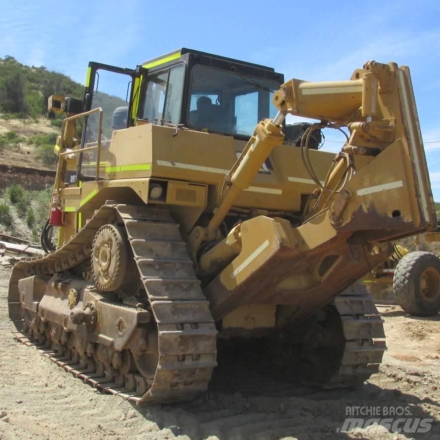 CAT D 9 T 履帶推土機