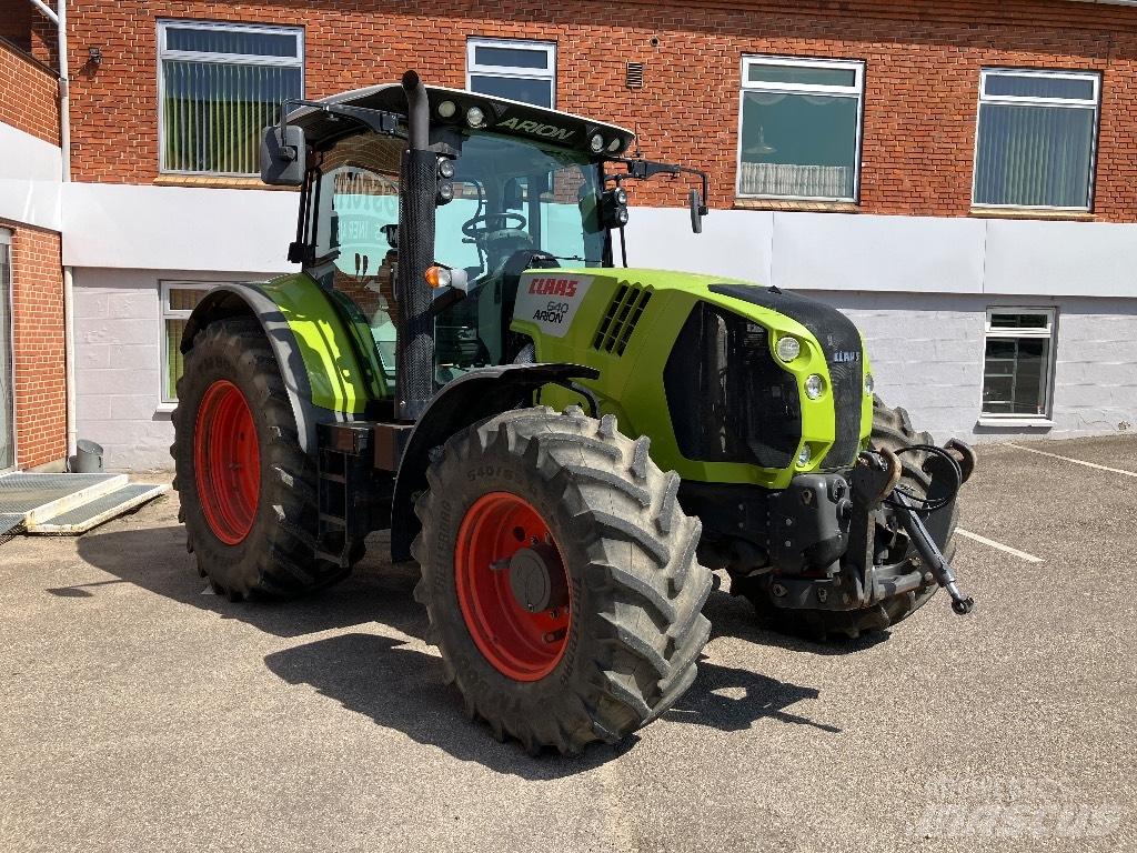 CLAAS Arion 640 CIS+ 曳引機