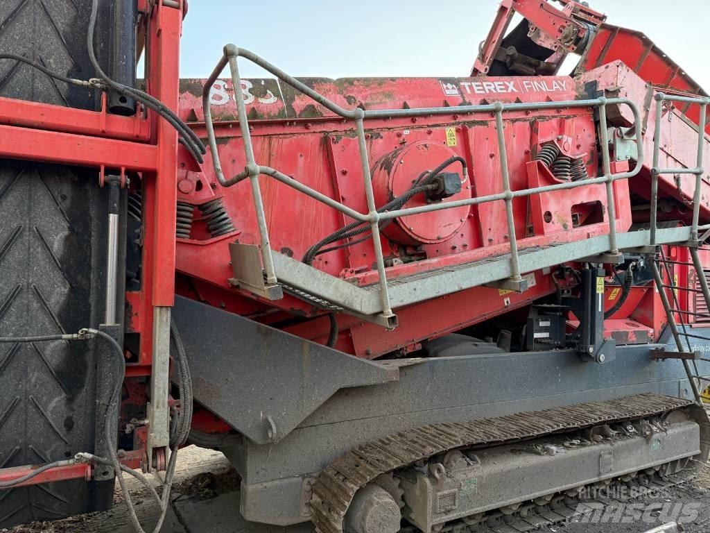 Terex Finlay 883 移動式篩選機