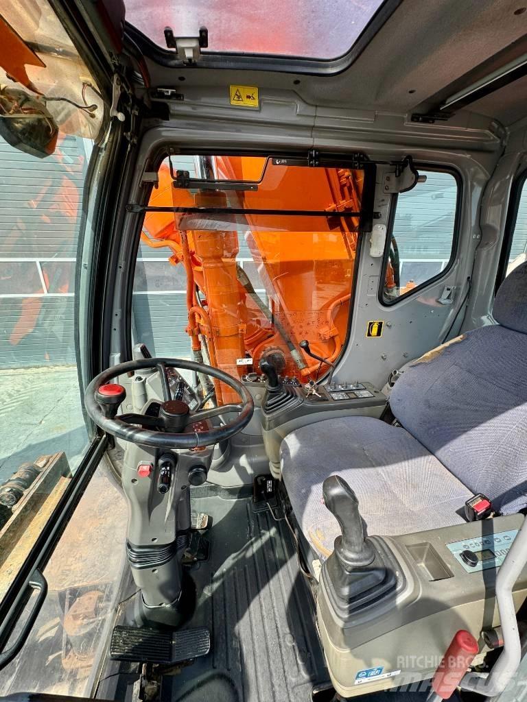 Hitachi ZX 180 W 旋轉式挖土機/掘鑿機/挖掘機