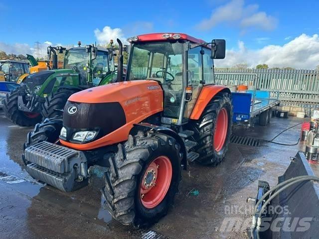 Kubota M130X 曳引機