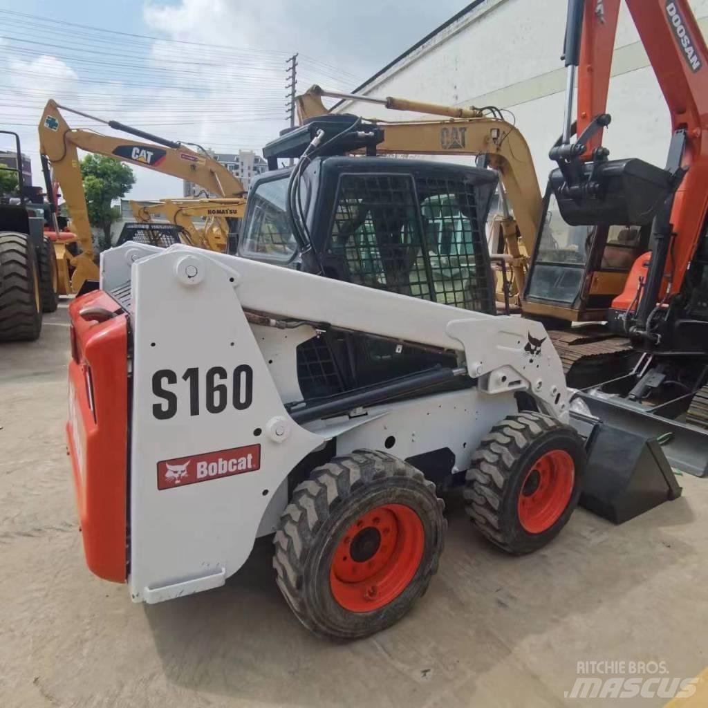 Bobcat S160 滑移轉向裝載機