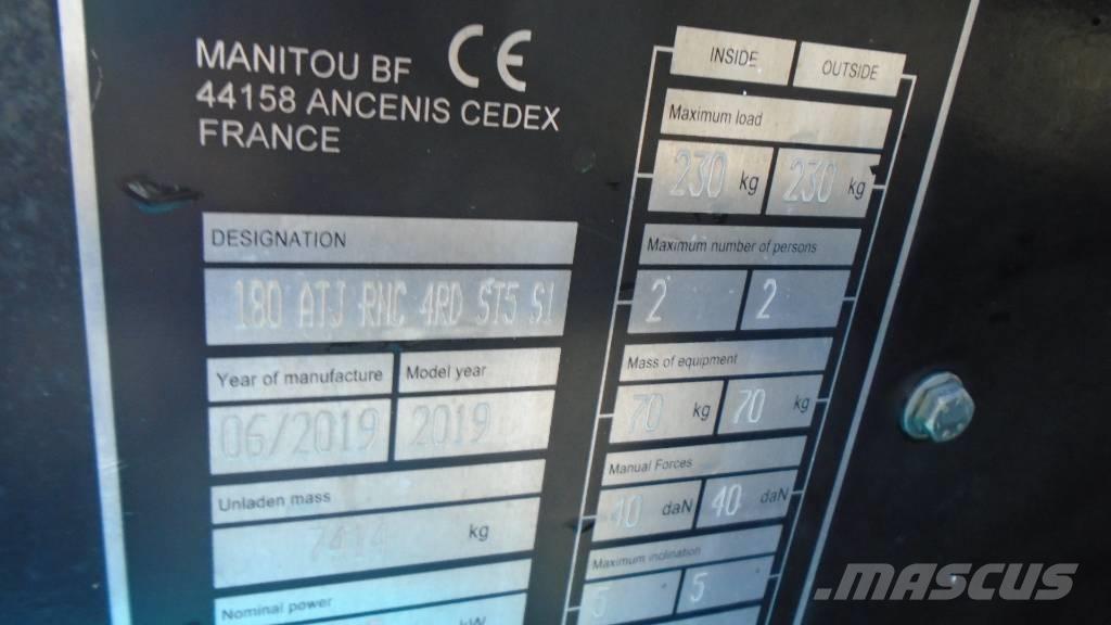 Manitou 180 ATJ 曲臂高空作業車