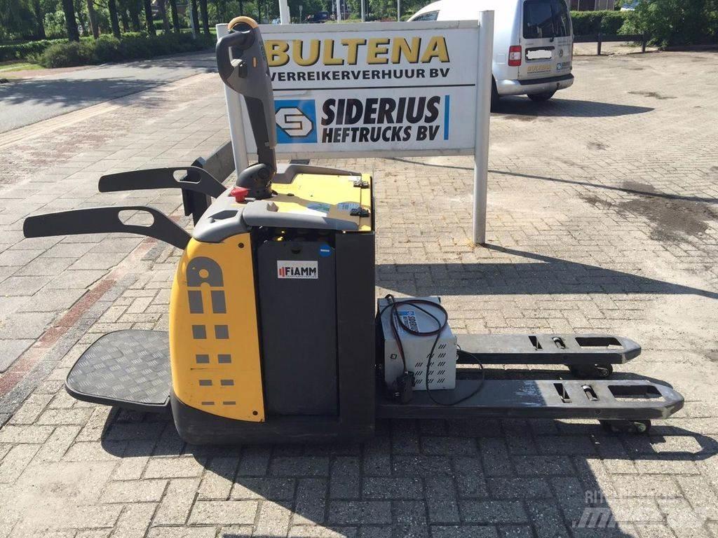 Atlet PLP200N 手拉式油壓拖板車