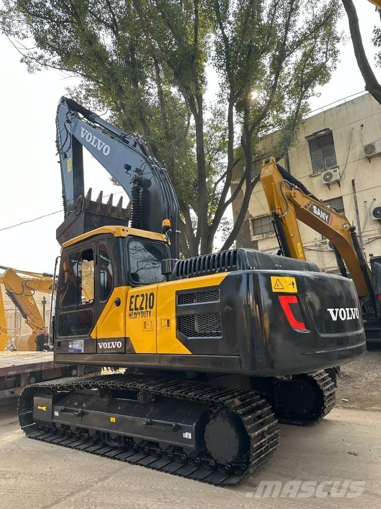 Volvo EC 210 中型挖土機/掘鑿機/挖掘機 7t-12t
