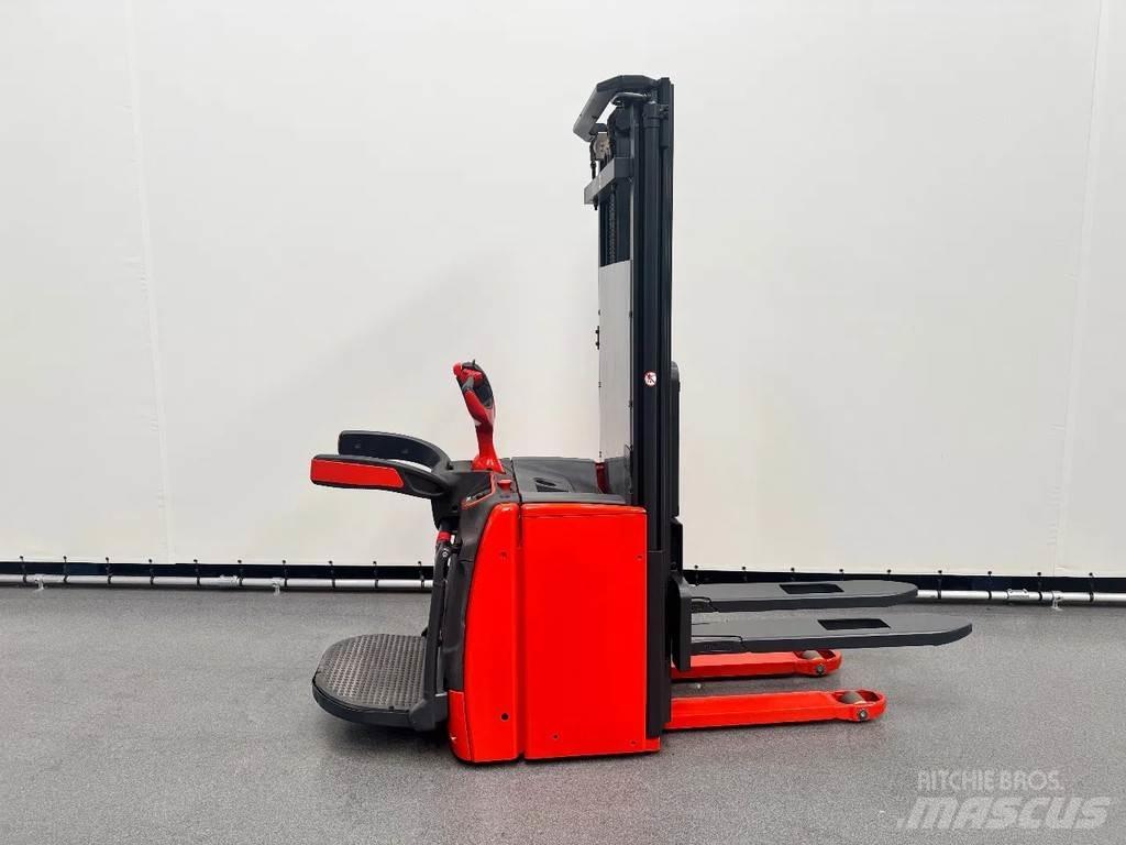 Linde L 16 AP 行走控制式堆積機