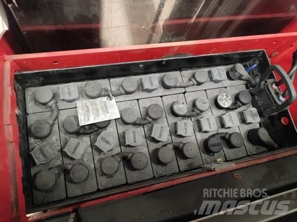 Manitou ES616 AC 自走式堆積機