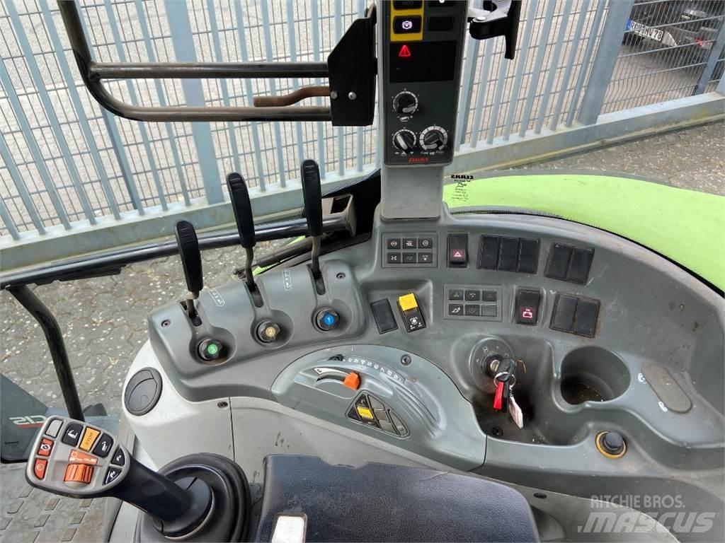 CLAAS Arion 440 曳引機