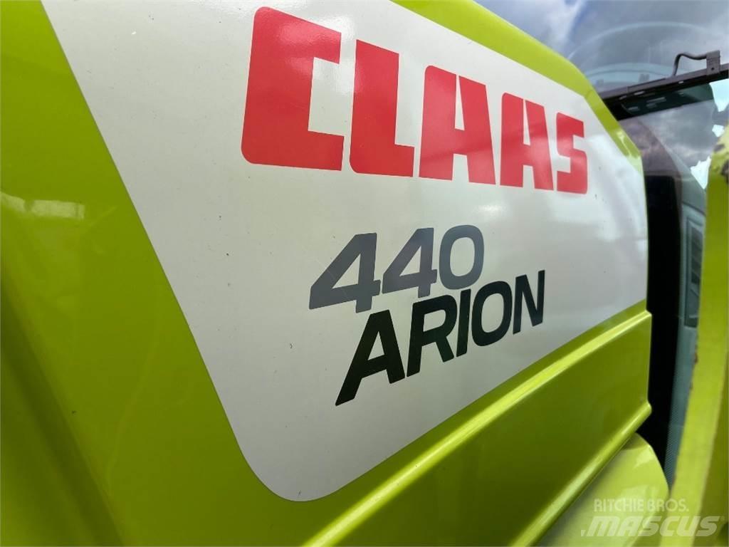 CLAAS Arion 440 曳引機