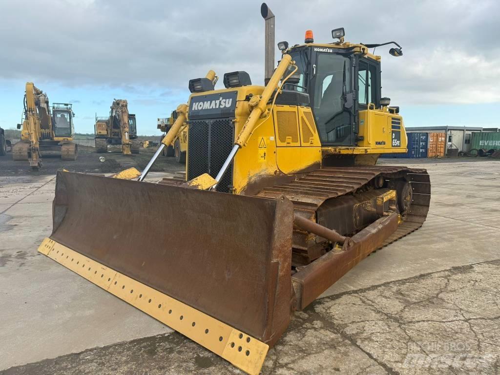 Komatsu D 65 PX-18 履帶推土機