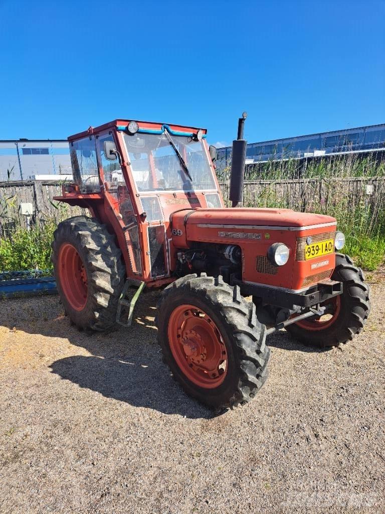 Zetor 6745 曳引機