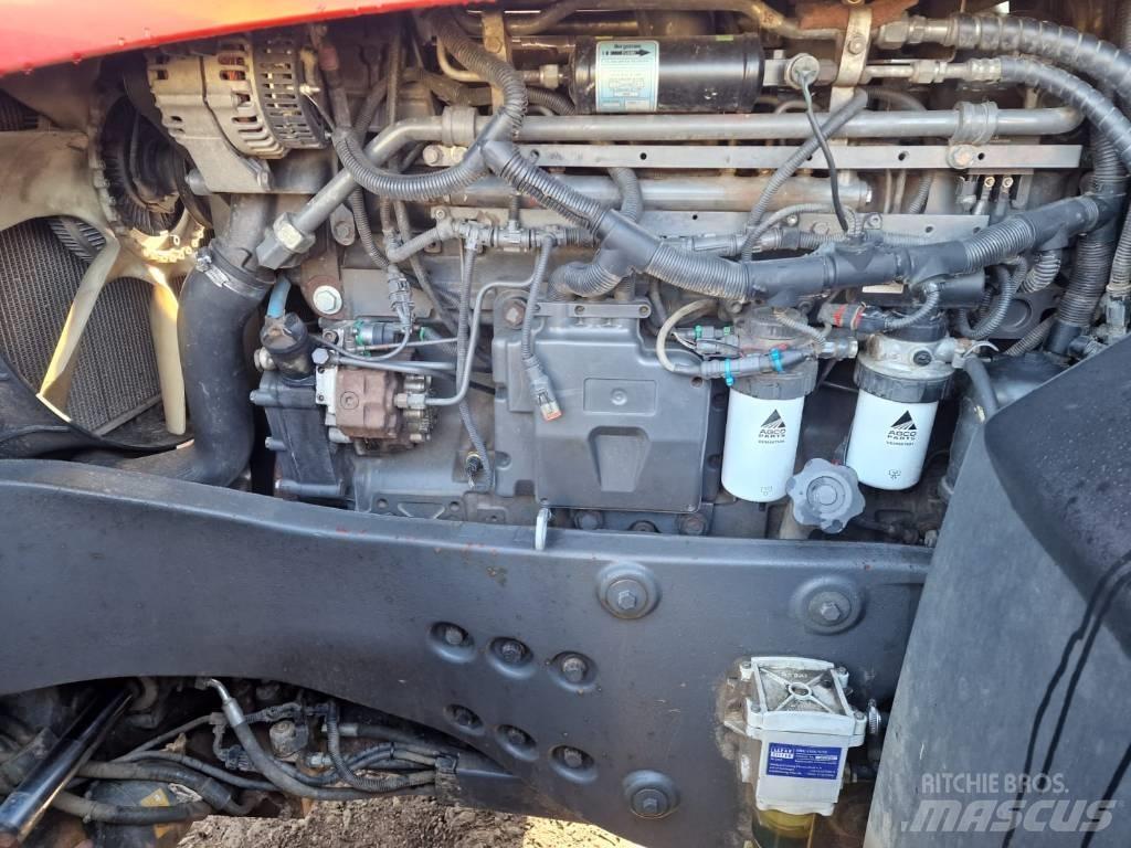 Massey Ferguson 8680 曳引機