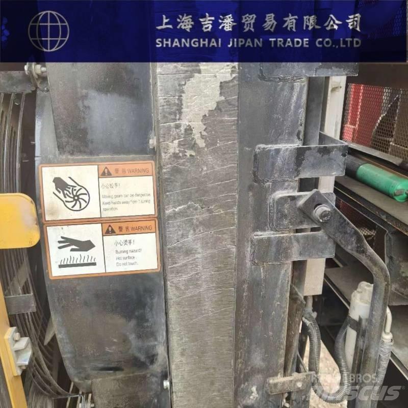 Sany SCC1000A 履帶式起重機