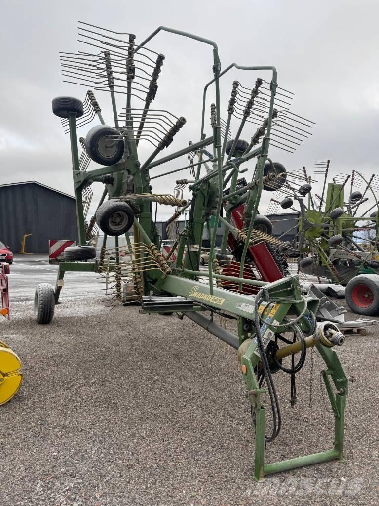 Krone Swadro 800/29 堆草機