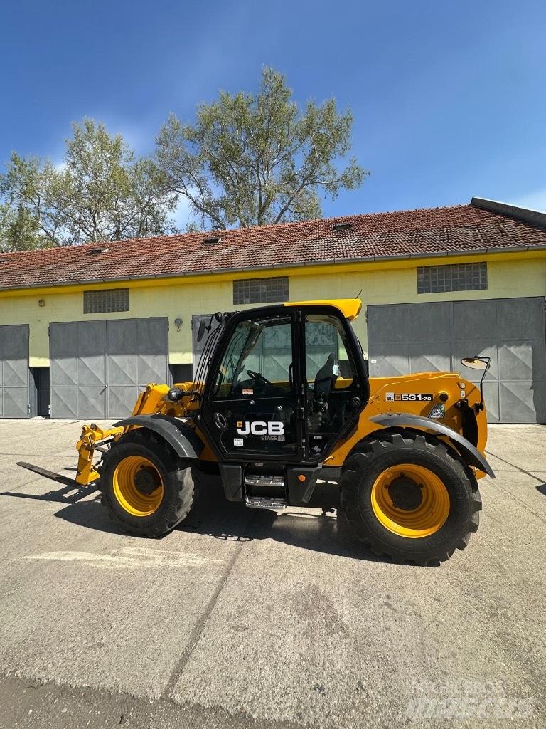 JCB 531-70 伸縮臂操作車