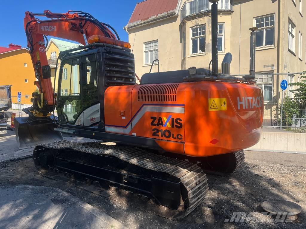 Hitachi ZX 210 履帶式 挖土機/掘鑿機/挖掘機