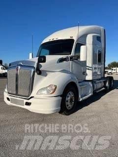 Kenworth T680 曳引機組件