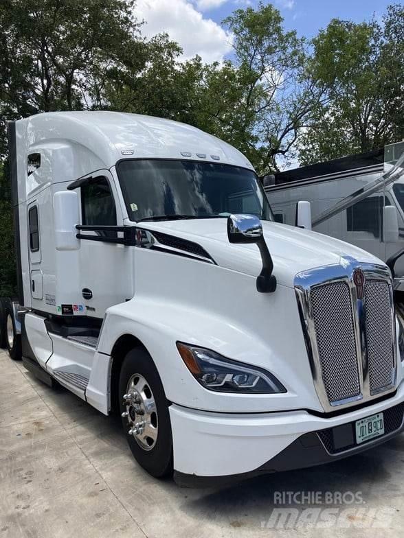 Kenworth T680 曳引機組件