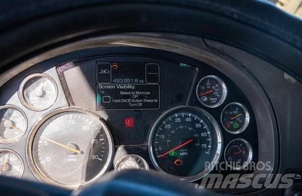 Kenworth T880 傾卸式卡車