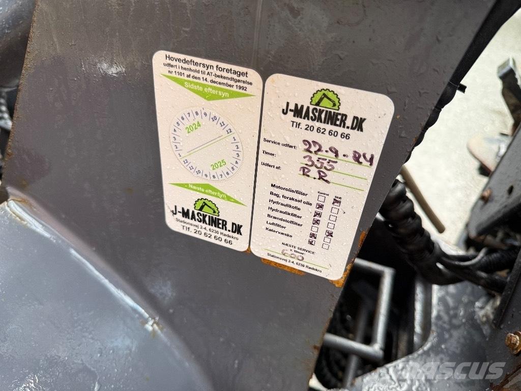 Eurotrac W10 輪胎式裝載機
