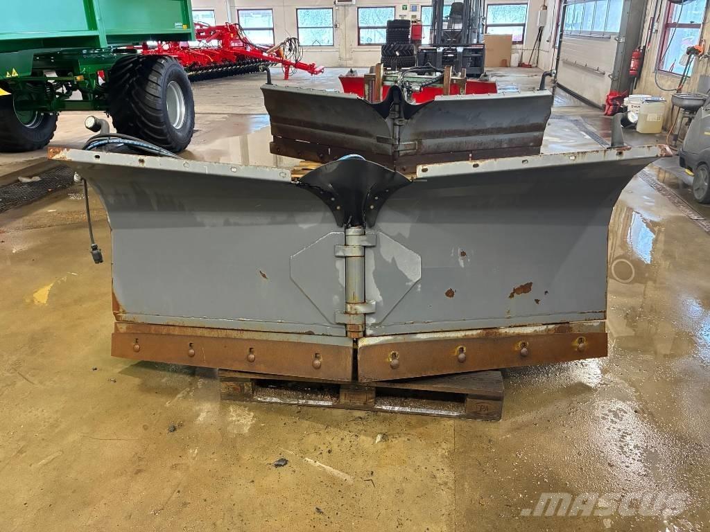 Sami VM 2400 鏟雪車