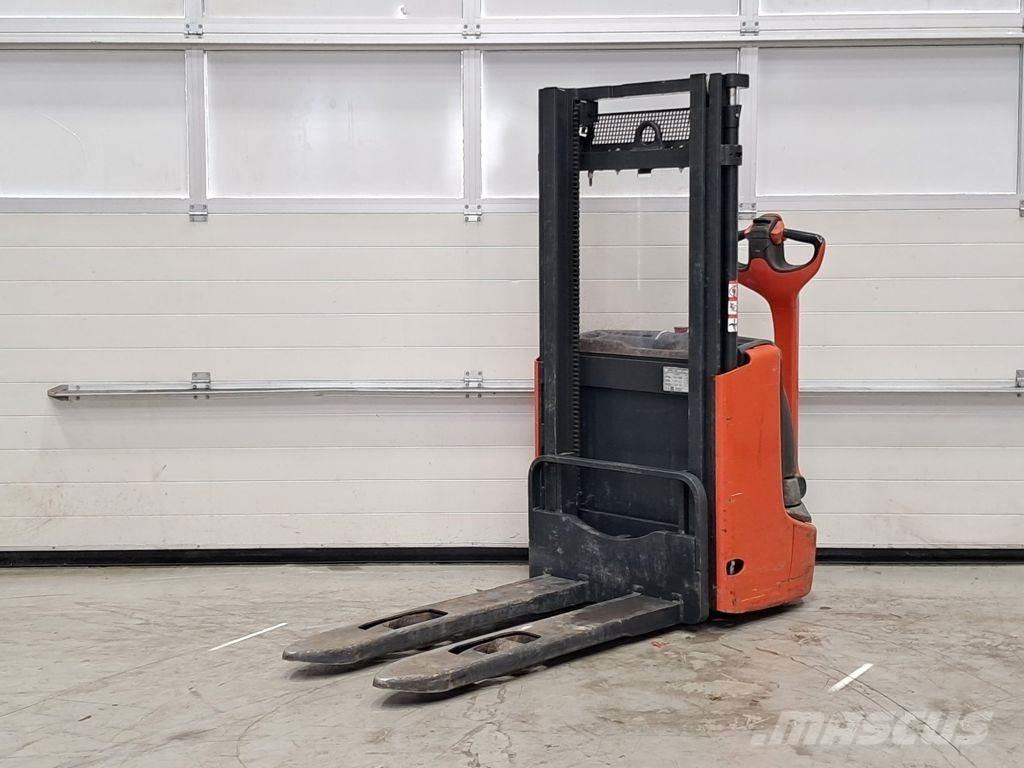 Linde L10B 行走控制式堆積機