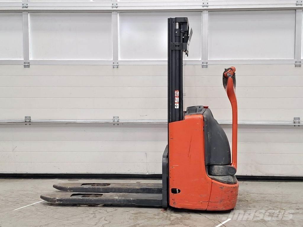 Linde L10B 行走控制式堆積機