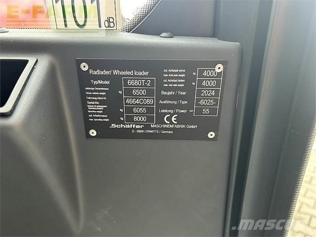 Schäffer 6680 t-2 農業用伸縮臂裝載機