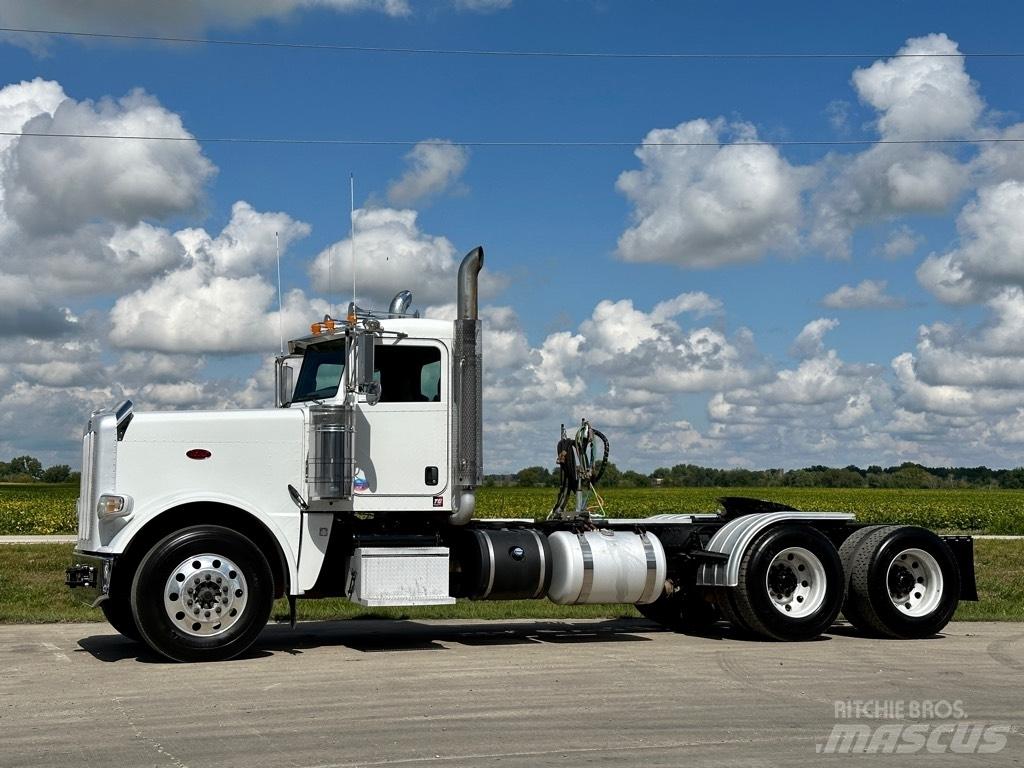 Peterbilt 388 曳引機組件