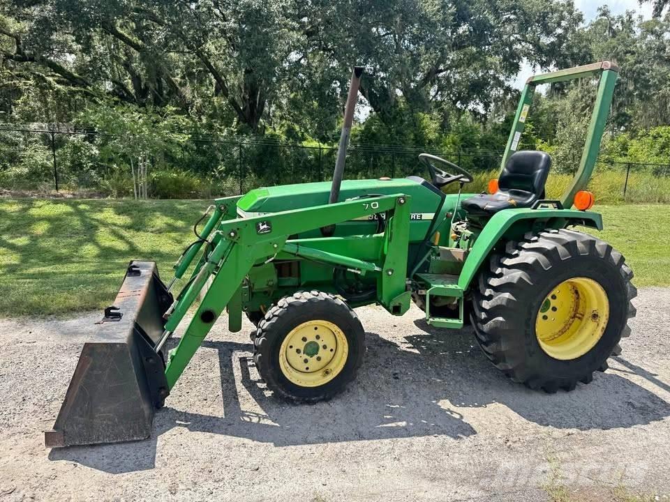 John Deere 790 曳引機