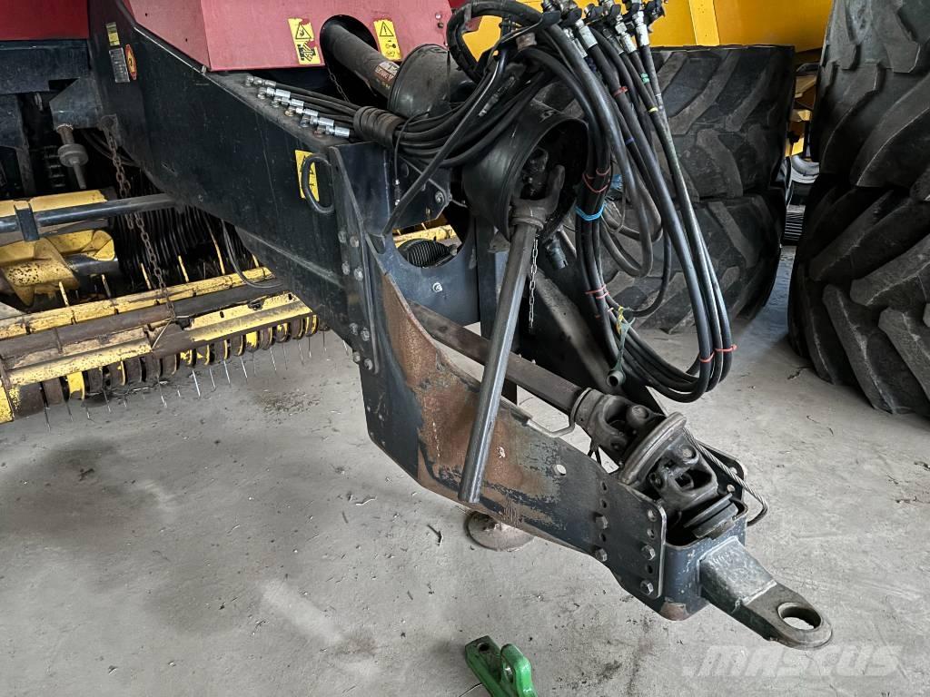 New Holland BB 940 方形打捆機