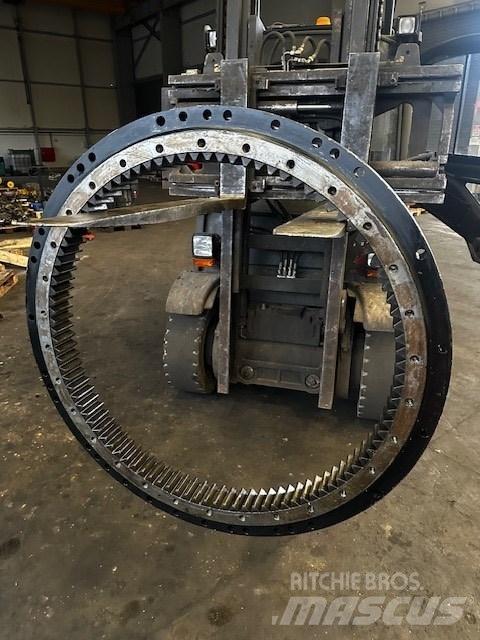CAT M 316 BEARING 底盤和懸架