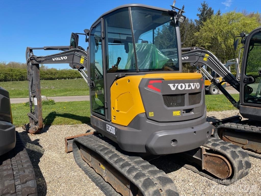 Volvo ECR50D 小型挖土機/掘鑿機<7t(小型挖掘機)