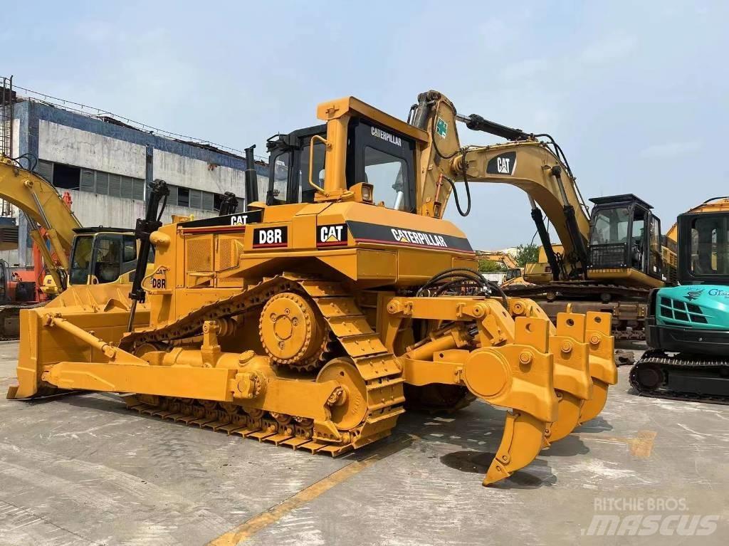 CAT D 8 R XL 平土機
