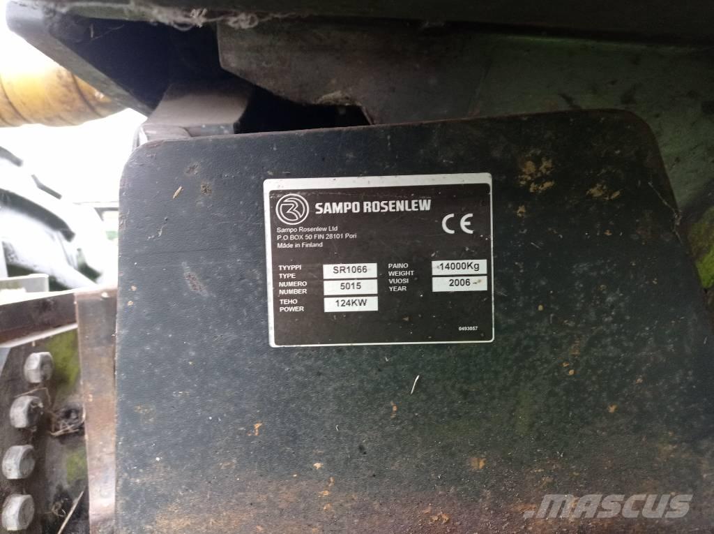 Sampo Rosenlew 1066 收穫機