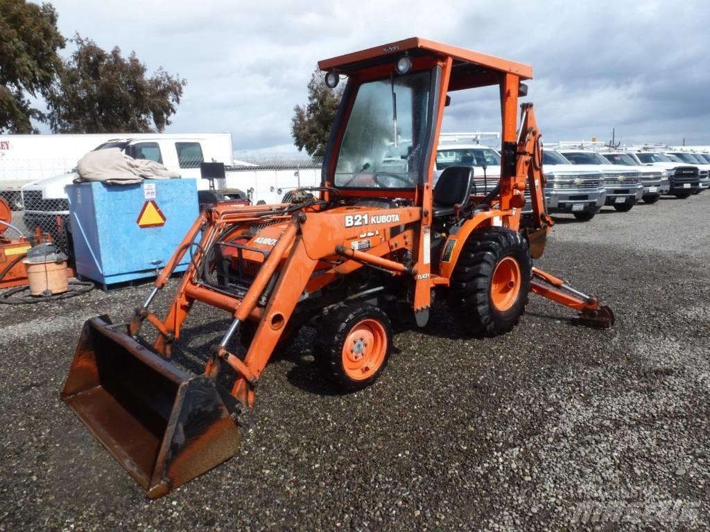 Kubota B 21 反鏟裝載機
