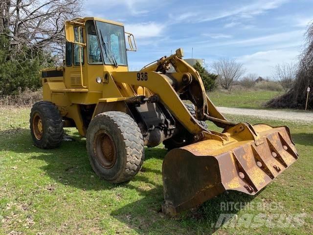 CAT 936 輪胎式裝載機