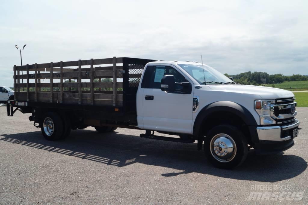 Ford F 550 XLT SD 平板式/側卸式卡車