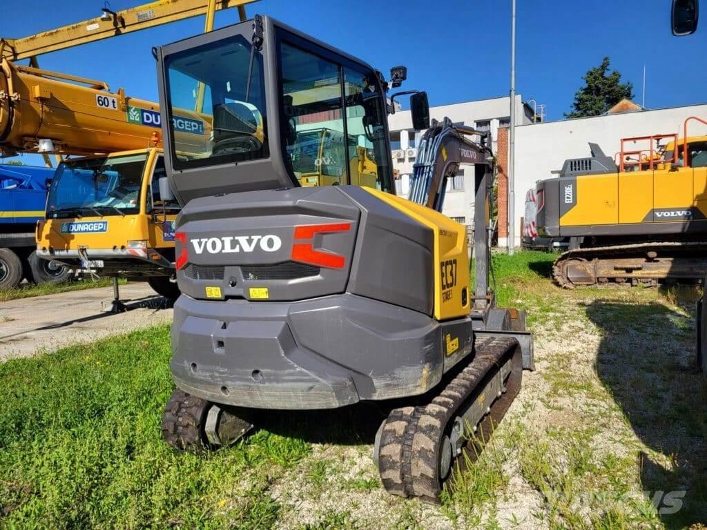 Volvo EC37F 小型挖土機/掘鑿機<7t(小型挖掘機)