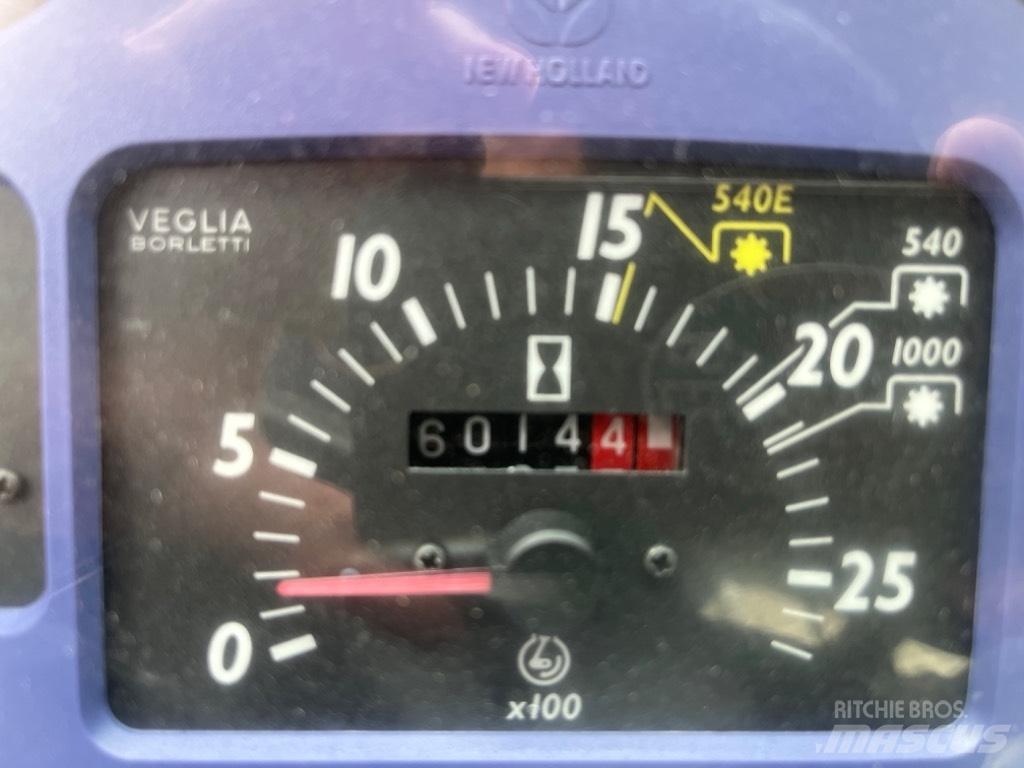 New Holland TN 55 D 曳引機