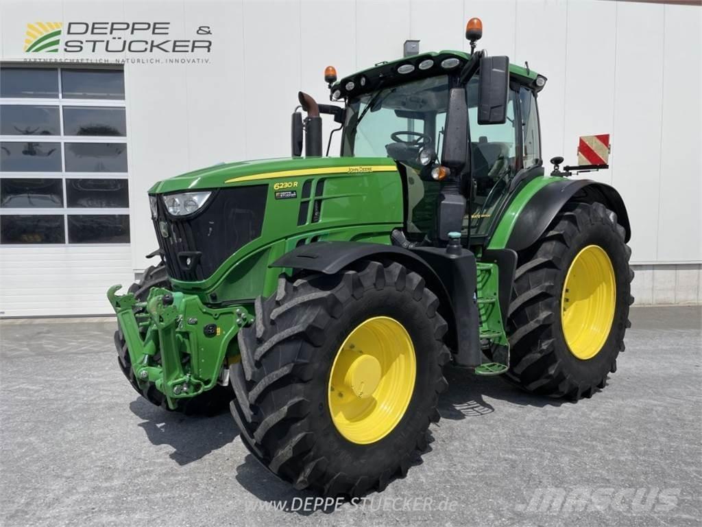 John Deere 6230R 曳引機