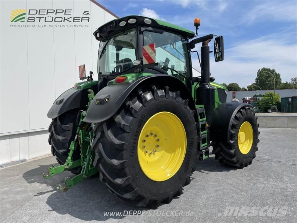 John Deere 6230R 曳引機