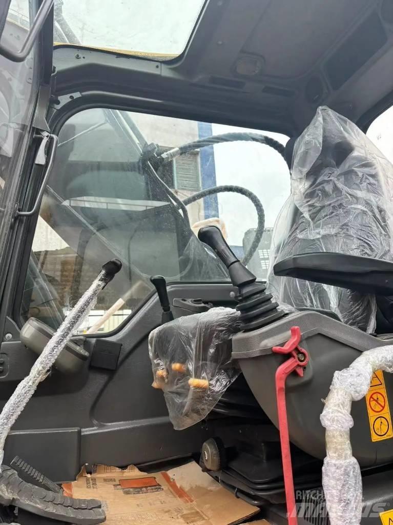 Volvo EC 210 中型挖土機/掘鑿機/挖掘機 7t-12t