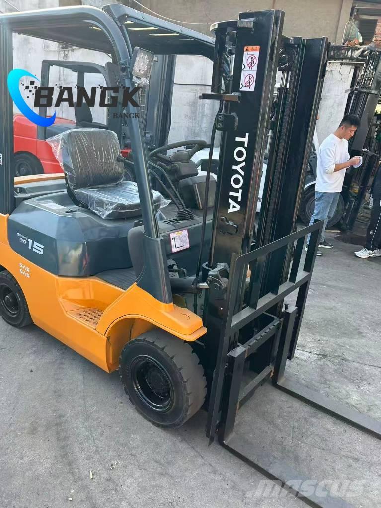 Toyota 15 柴油卡車