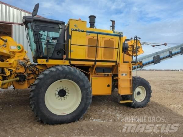 Oxbo 8345 Picker 其他收穫設備