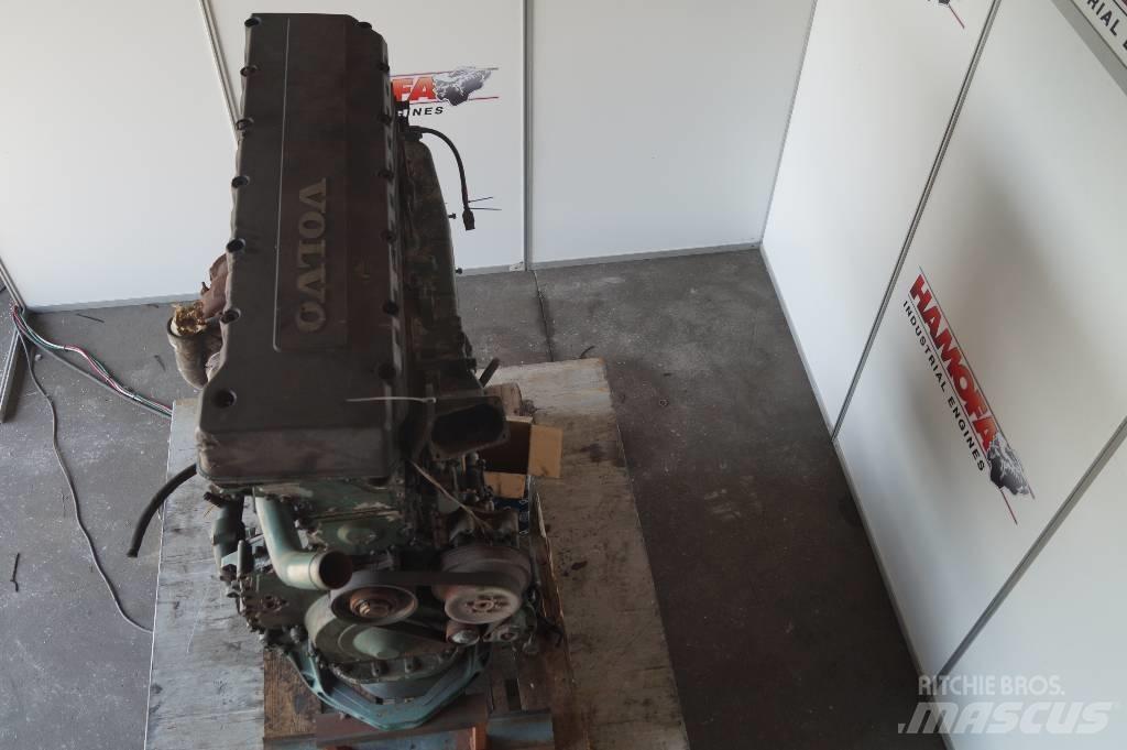 Volvo D12 FOR PARTS 引擎/發動機